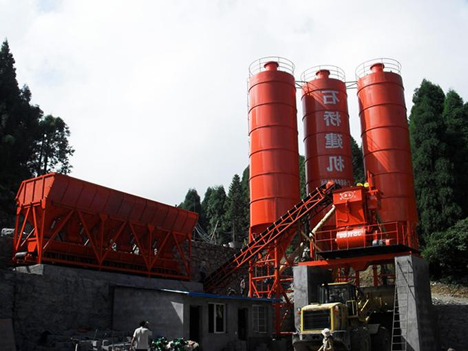 Close-up of Xiannushan Mixing plant in Baisha Li Autonomous County